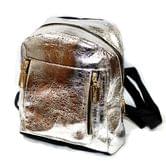 Рюкзак із шкірзамінника 25 х 23 х 12 см, 1 відділення, 3 накладні кишені, колір сріблястий 41225-UN