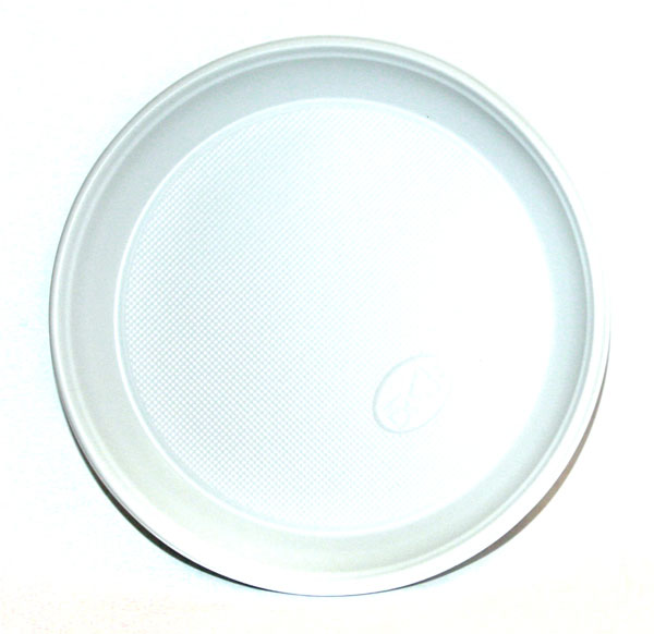 Тарілка десертна d=165 мм, біла пластикова одноразова, 100 штук в упаковці