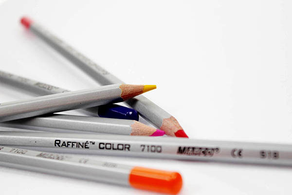 Олівці кольорові Marco Raffine 24 кольори у металевому пеналі 7100-24TN