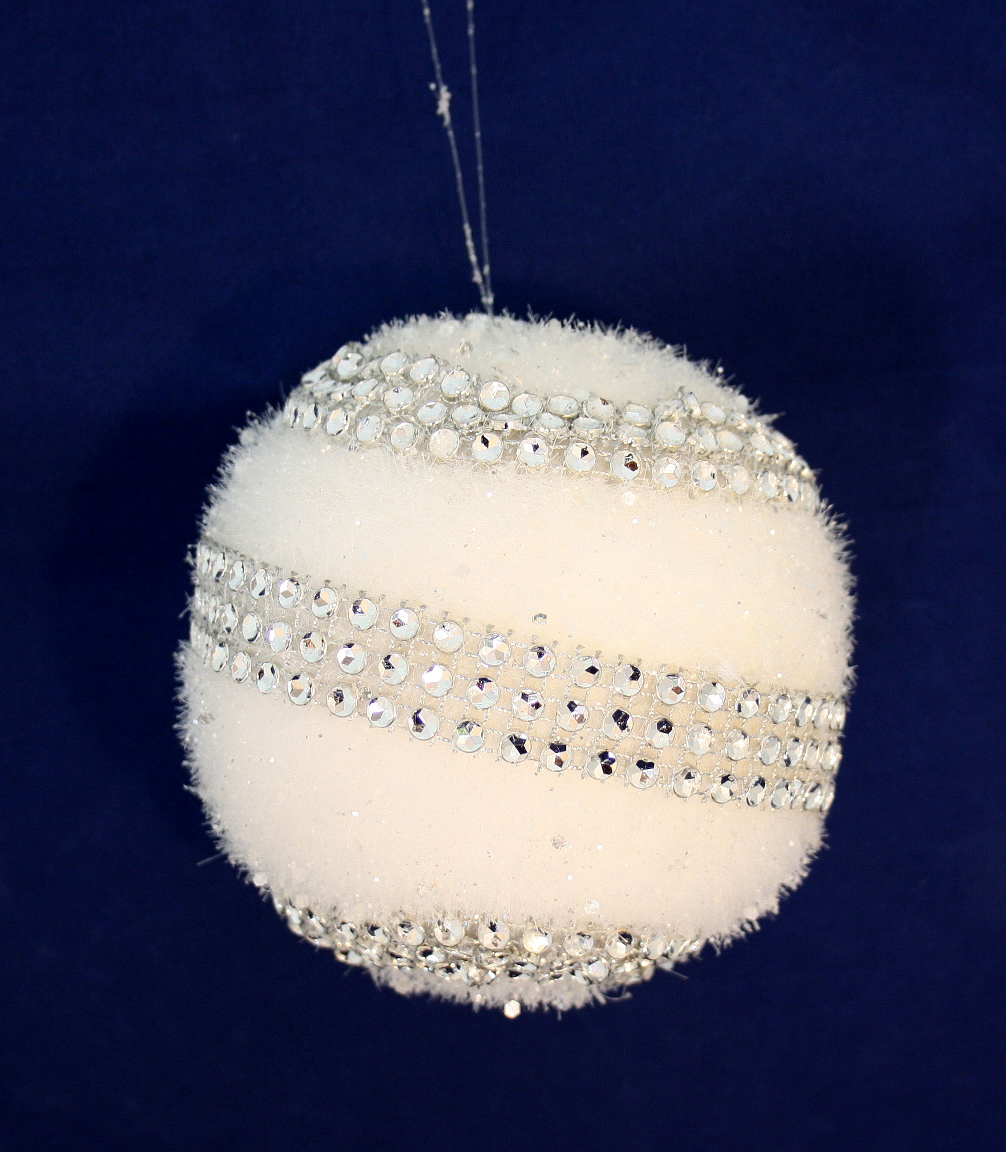 Підвіска Куля d=11 см, колір-білий, в п/п на європідвісі, ялинкова прикраса для новорічних свят А50010А